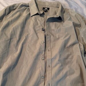 H&M Men's Olive Green Button-Front Dress Shirt